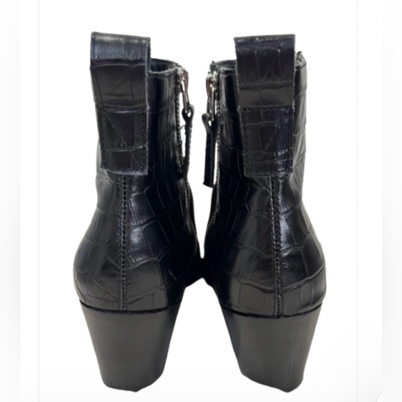 Size 7.5 Dolce Vita Black Textured Ankle Booties - Picture 6 of 8